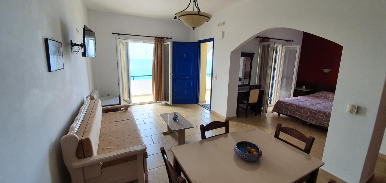 Stella'S Houses Agia Pelagia  Exterior photo