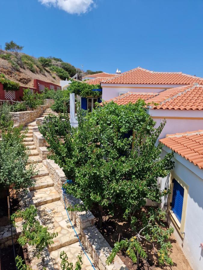 Stella'S Houses Agia Pelagia  Exterior photo